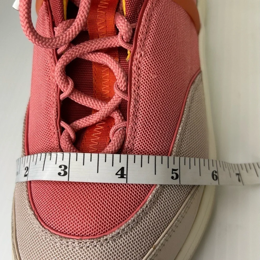 “Michael Kors” Women's Coral Pink Canvas & Leather Sneakers Size 10